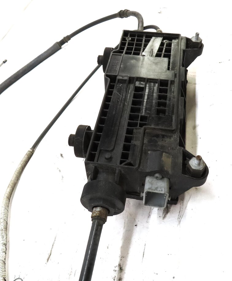 Thumbnail 6: 2008 RANGE ROVER SPORT (L320) EMERGENCY HILL PARKING E-BRAKE ACTUATOR w/ CABLES