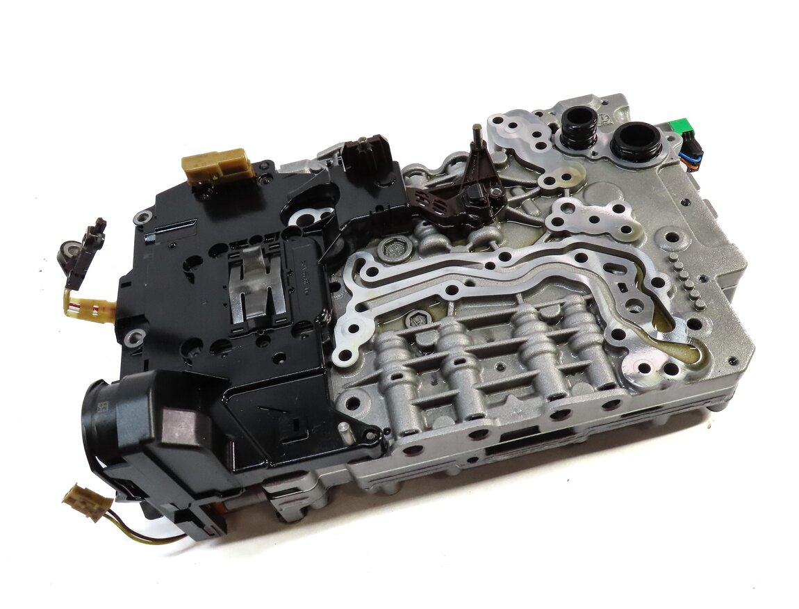 Thumbnail 3: 14-15 BMW X1 (E84) 28i RWD AUTO AUTOMATIC TRANSMISSION VALVE BODY w/ MECHATRONIC