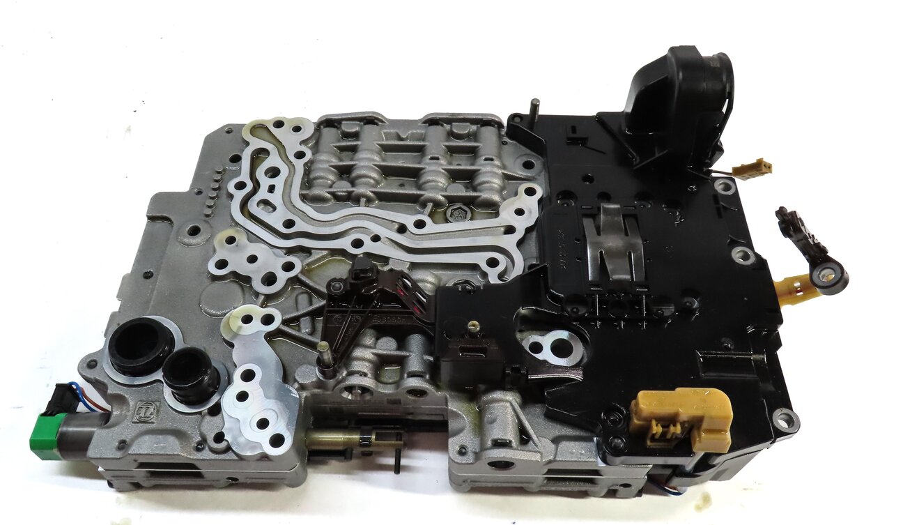 Thumbnail 5: 14-15 BMW X1 (E84) 28i RWD AUTO AUTOMATIC TRANSMISSION VALVE BODY w/ MECHATRONIC