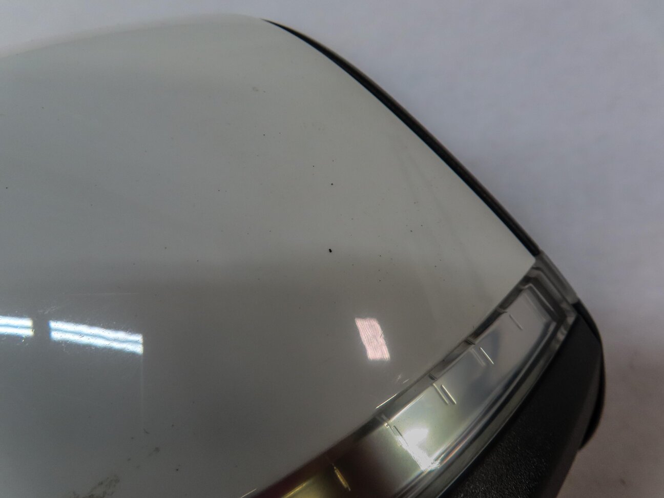 Thumbnail 7: 2013-2015 BMW X1 (E84) FRONT RIGHT PASSENGER DOOR MIRROR (MEMORY) (WHITE)