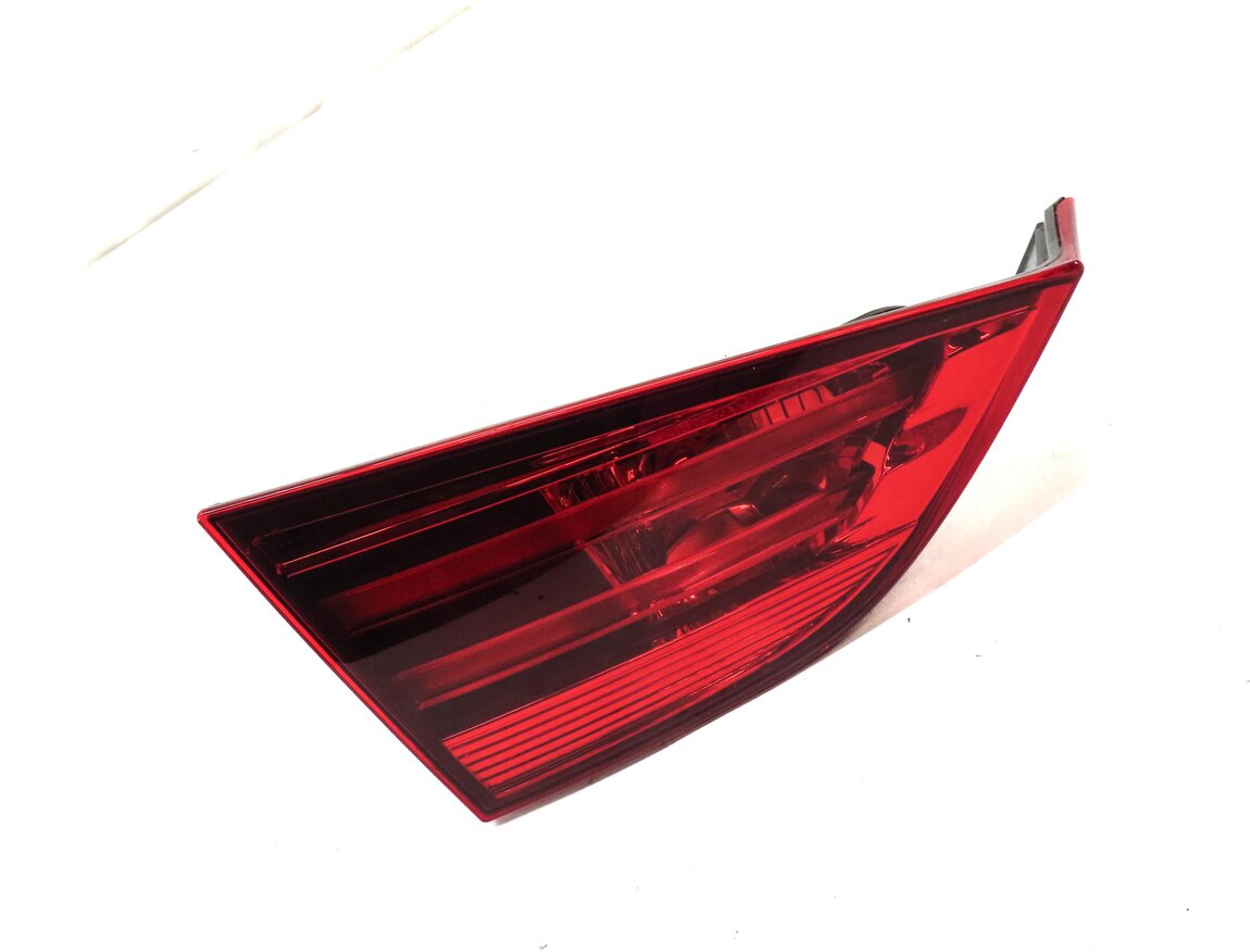 Thumbnail 3: 2012-2015 BMW X1 (E84) LEFT DRIVER REAR TRUNK INNER TAILLIGHT LIGHT LAMP