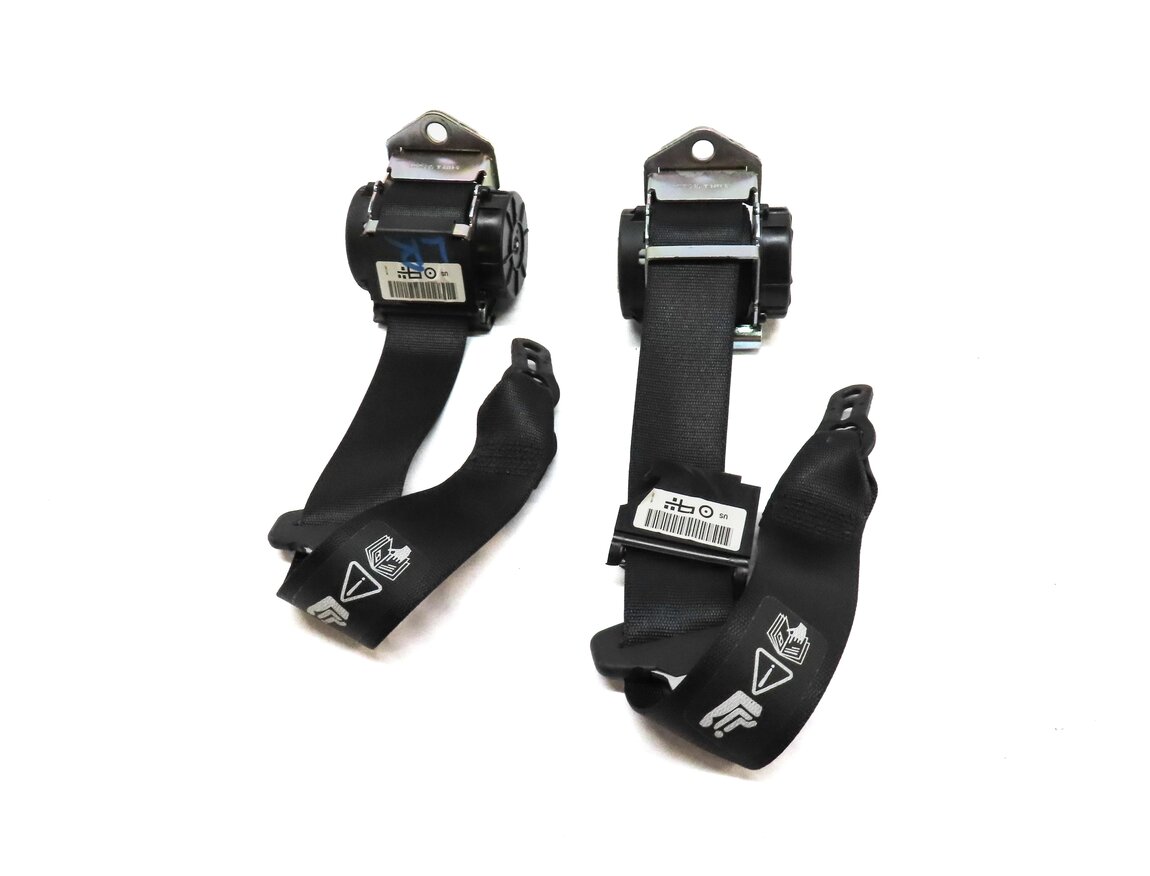 Thumbnail 2: 2014 BMW X1 (E84) REAR 2ND ROW LEFT & RIGHT SEATBELT RETRACTOR SET 2 (BLACK)