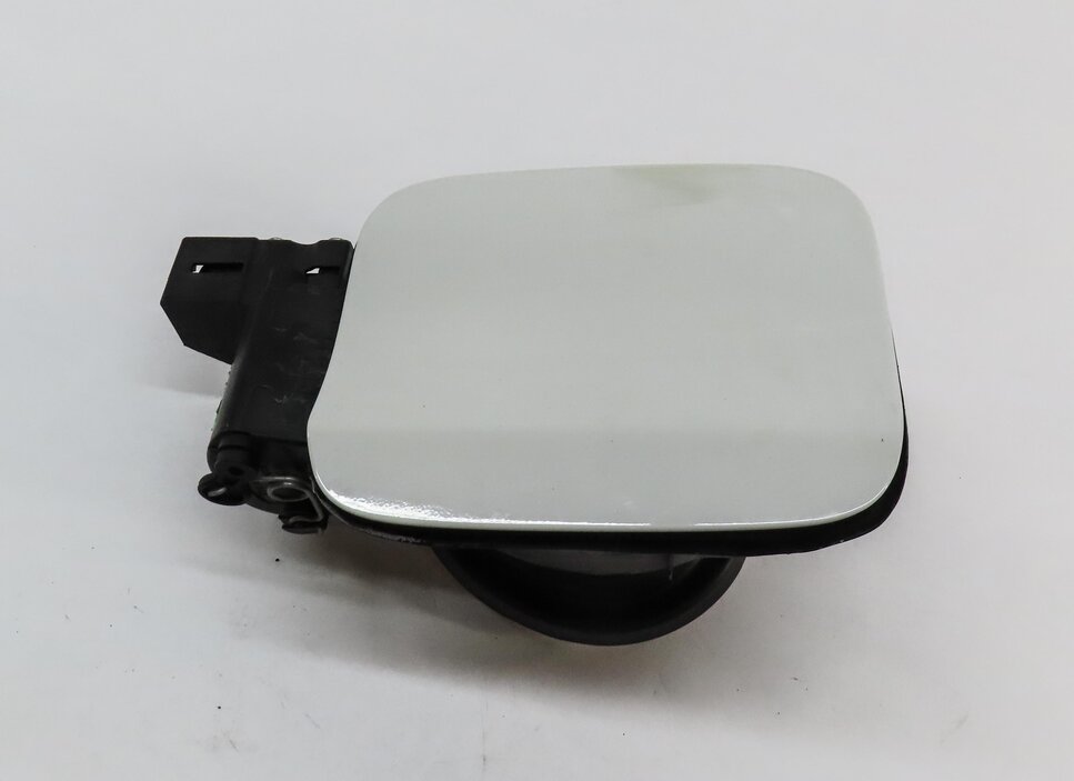 Thumbnail 4: 2013-2015 BMW X1 (E84) FUEL TANK DOOR LID COVER TRIM w/ HOUSING (ALPINE WHITE)