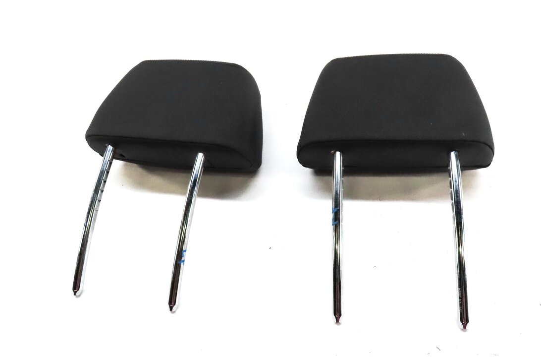 Thumbnail 6: 2013-2015 BMW X1 (E84) FRONT LEFT & RIGHT SEAT HEADREST SET 2 (BLACK SENSATEC)