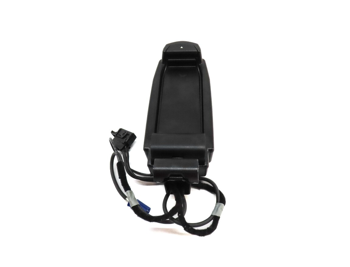 Thumbnail 2: 2014 BMW X1 (E84) CELL PHONE SNAP IN DOCKING CHARGE CRADLE