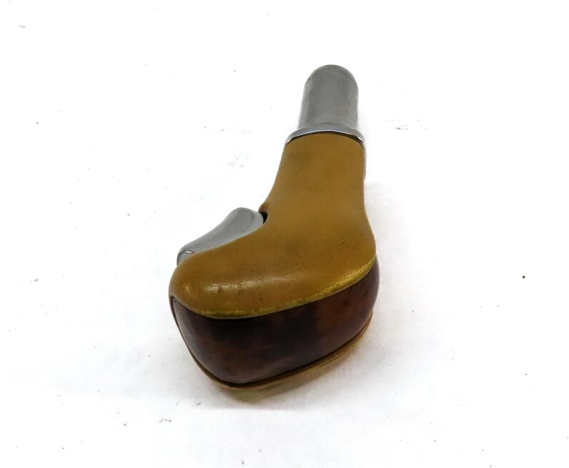 Thumbnail 2: 2011 PORSCHE CAYENNE (958) TRANSMISSION GEAR SHIFTER SHIFT KNOB HANDLE (WALNUT)