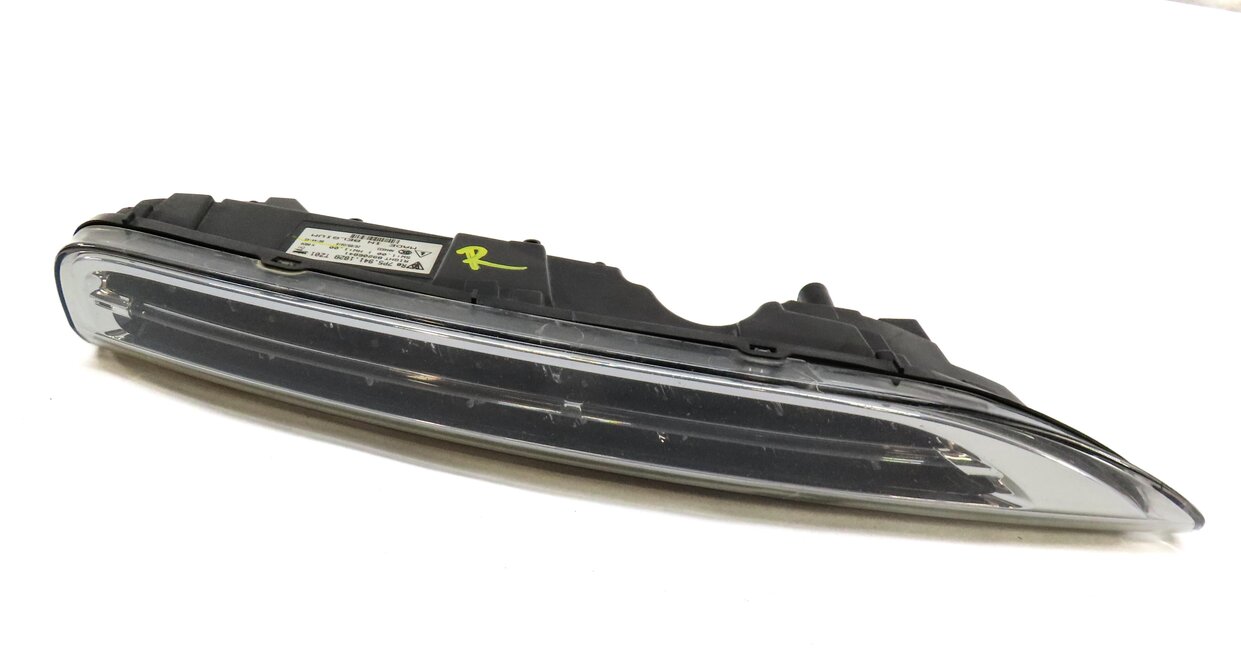 2011 PORSCHE CAYENNE (958) FRONT RIGHT PASSENGER DAYTIME RUNNING LIGHT LAMP