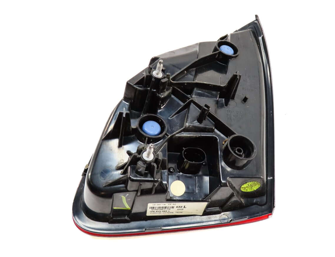 Thumbnail 5: 2011-2014 PORSCHE CAYENNE (958) LEFT DRIVER INNER TRUNK TAILLIGHT LIGHT LAMP