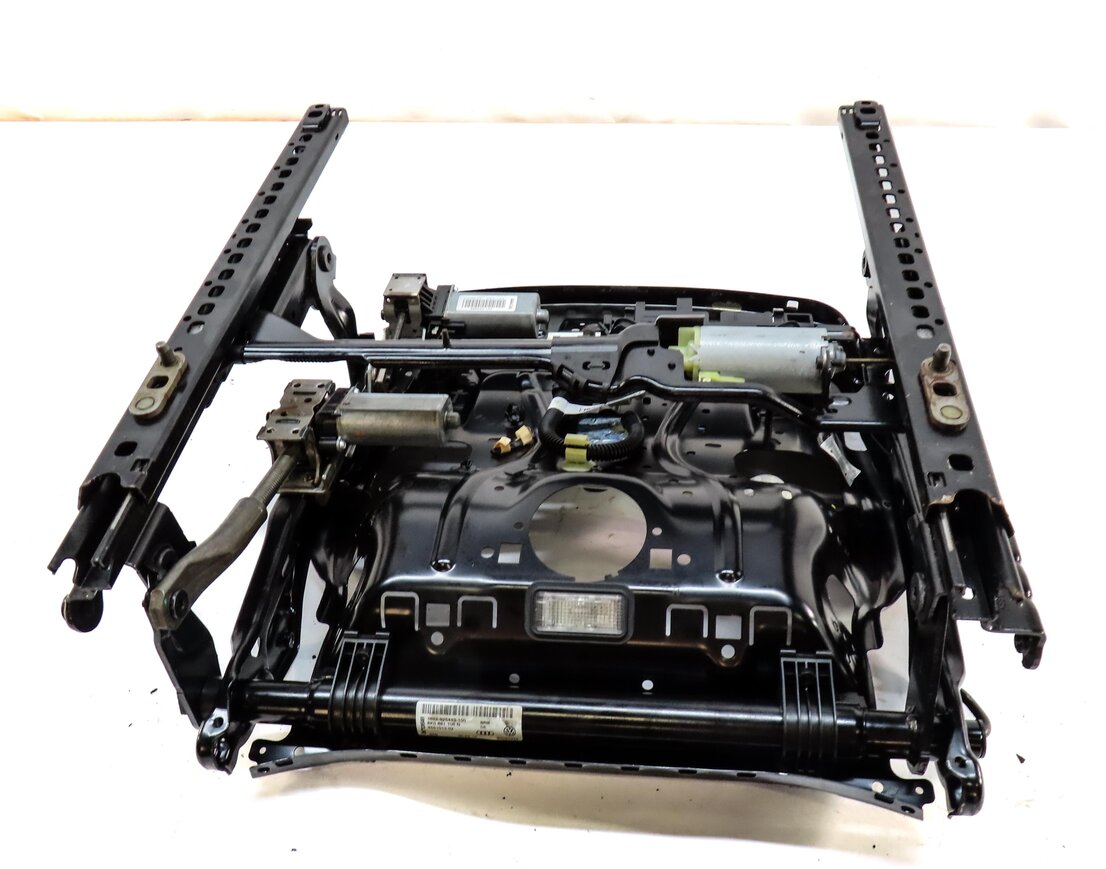 Thumbnail 6: 2011-2014 PORSCHE CAYENNE (958) FRONT RIGHT PASSENGER SEAT TRACK w/ MOTORS