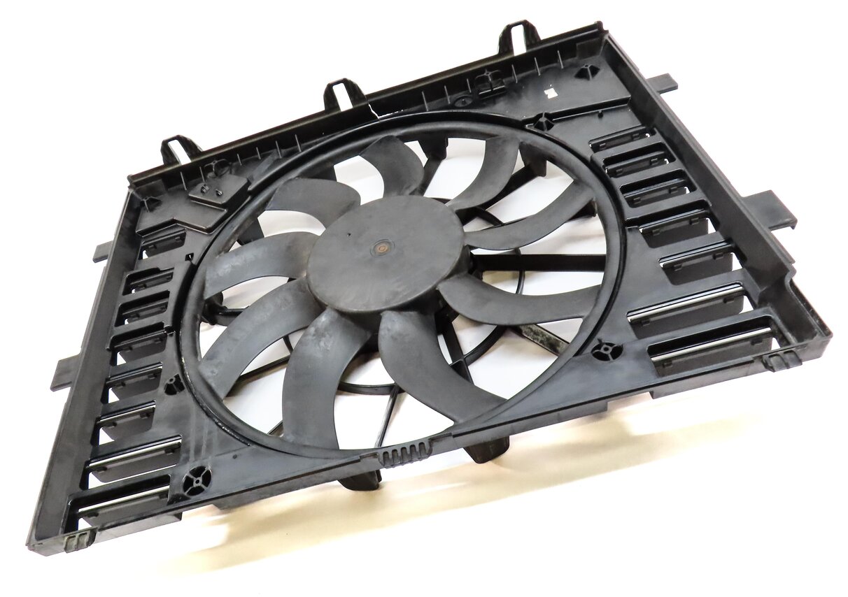 Thumbnail 3: 2011-2018 PORSCHE CAYENNE (958) 3.6L ENGINE - RADIATOR COOLING FAN ASSEMBLY