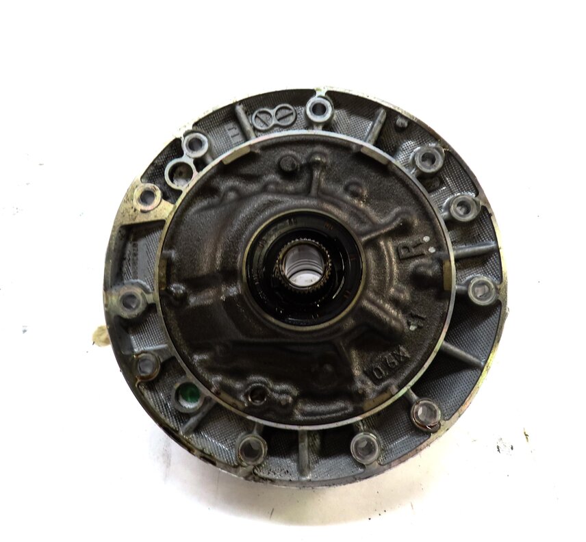 Thumbnail 5: 2011-2018 PORSCHE CAYENNE (958) 3.6L - AUTO AUTOMATIC TRANSMISSION OIL PUMP