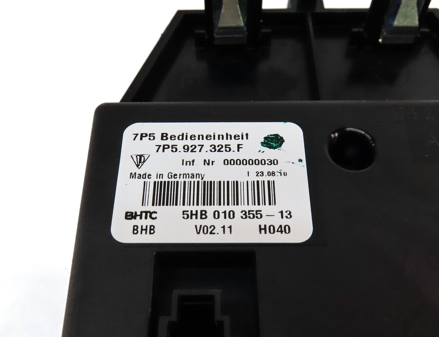 Thumbnail 6: 2011 PORSCHE CAYENNE (958) CENTRAL LOCKING HEATED SEAT SWITCH BUTTON PANEL