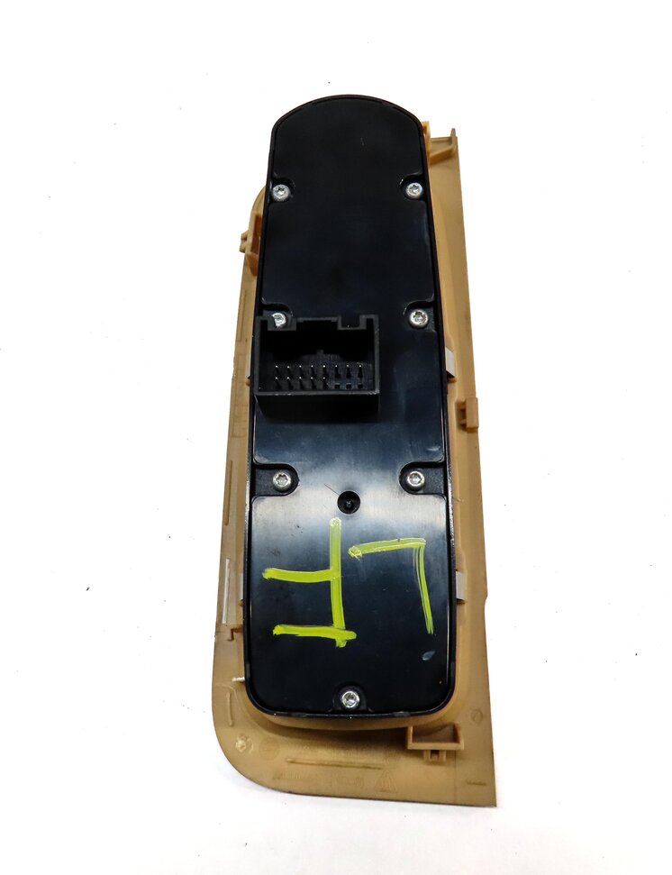 Thumbnail 6: 11-12 PORSCHE CAYENNE (958) LEFT FRONT DRIVER DOOR POWER WINDOW SWITCH (BEIGE)