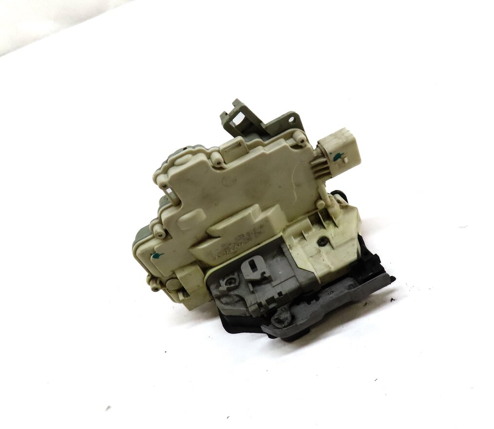 Thumbnail 3: 2009-2018 AUDI PORSCHE A4 S4 Q5 CAYENNE PANAMERA - RIGHT REAR DOOR LOCK LATCH
