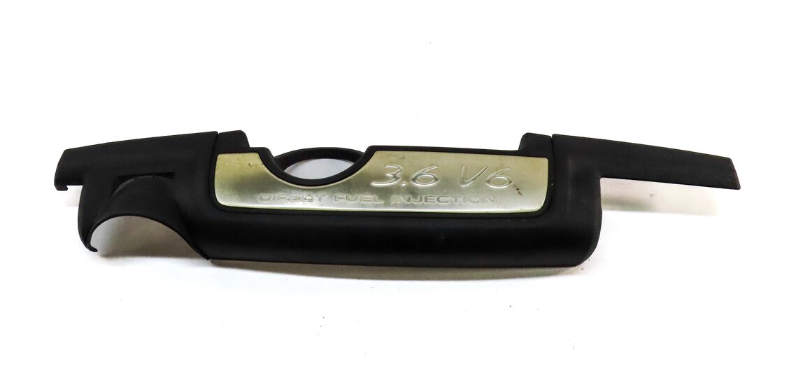 Thumbnail 2: 2011 PORSCHE CAYENNE (958) 3.6L VR6 FRONT ENGINE COVER TRIM PIECE