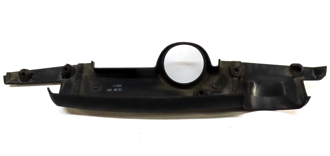 Thumbnail 5: 2011 PORSCHE CAYENNE (958) 3.6L VR6 FRONT ENGINE COVER TRIM PIECE