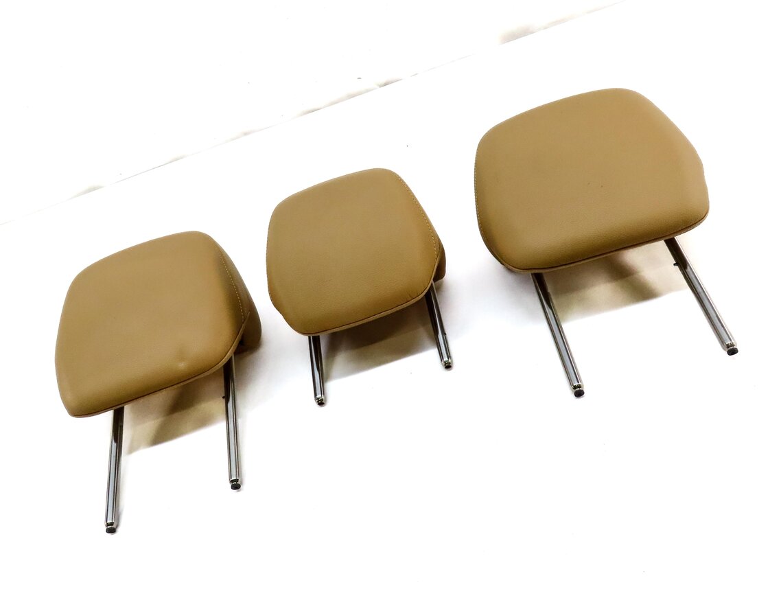 Thumbnail 3: 11-18 PORSCHE CAYENNE (958) REAR LEFT RIGHT & CENTER SEAT HEADREST SET3 (BEIGE)