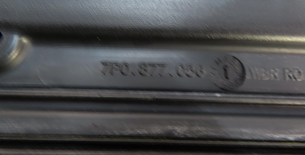 Thumbnail 6: 2011-2018 PORSCHE CAYENNE (958) REAR - PANORAMIC SUNROOF SUN ROOF GLASS WINDOW