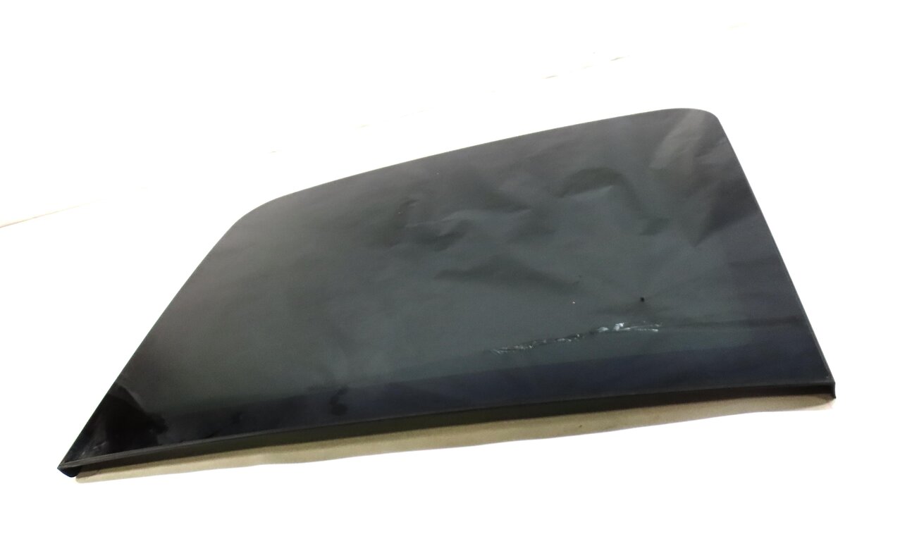 Thumbnail 2: 2011-2018 PORSCHE CAYENNE (958) FRONT - PANORAMIC SUNROOF SUN ROOF GLASS WINDOW