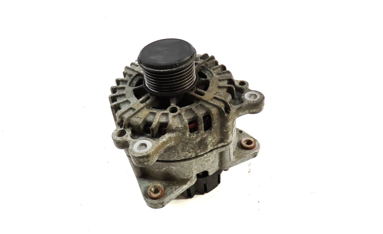 Thumbnail 2: 2011-2018 PORSCHE CAYENNE (958) 3.6L M55 ENGINE 220 AMP ALTERNATOR POWER CHARGER