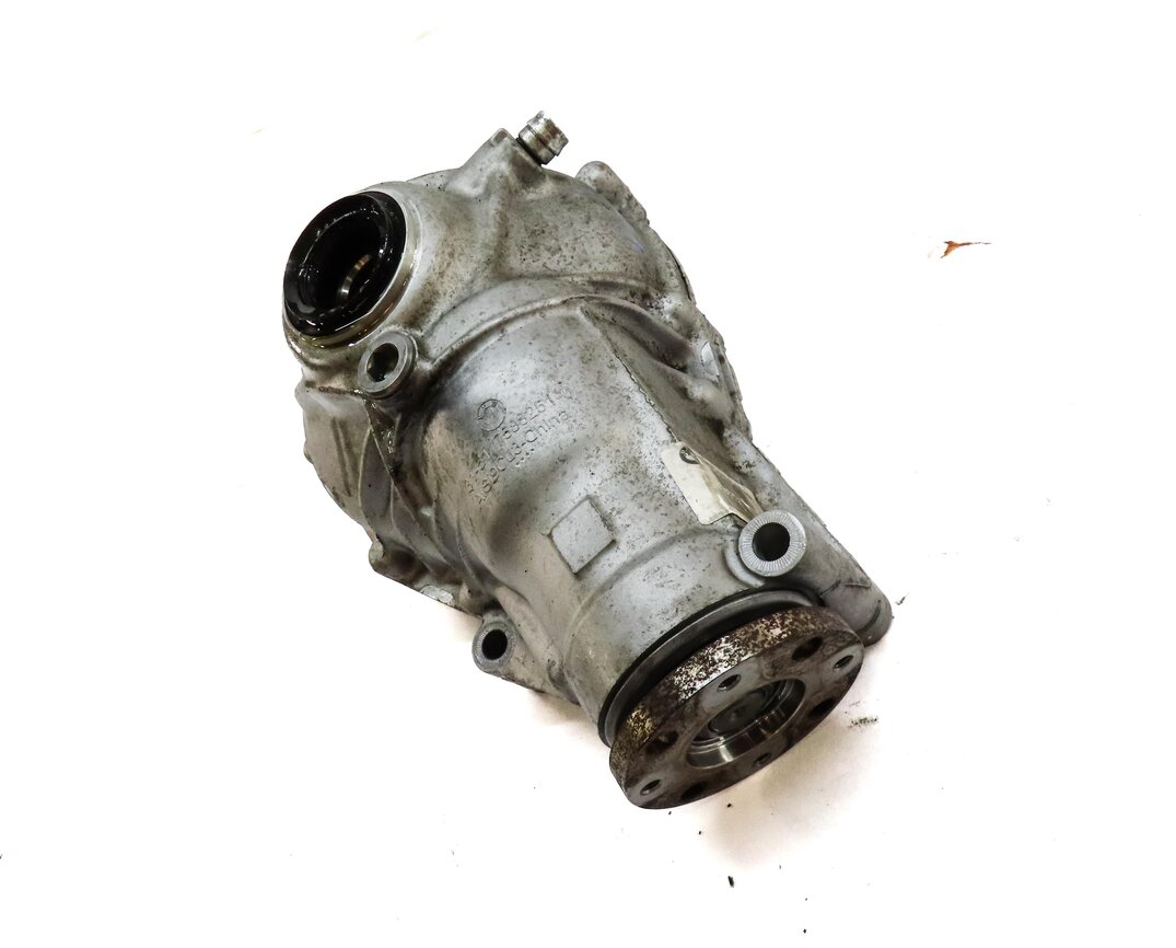 Thumbnail 3: 11-13 BMW X5 X6 (E70 E71) 3.0L DIESEL / 4.4 TWIN TURBO FRONT DIFFERENTIAL (3.64)
