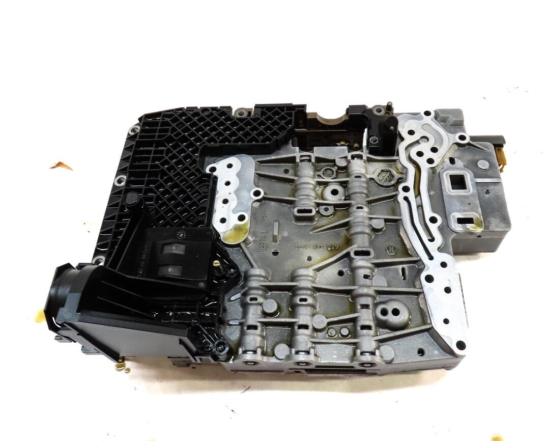 Thumbnail 4: 2012-2013 BMW X5 (E70) DIESEL - 6HP26 AUTOMATIC TRANSMISSION OIL PUMP
