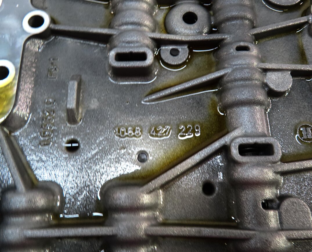 Thumbnail 5: 2012-2013 BMW X5 (E70) DIESEL - 6HP26 AUTOMATIC TRANSMISSION OIL PUMP