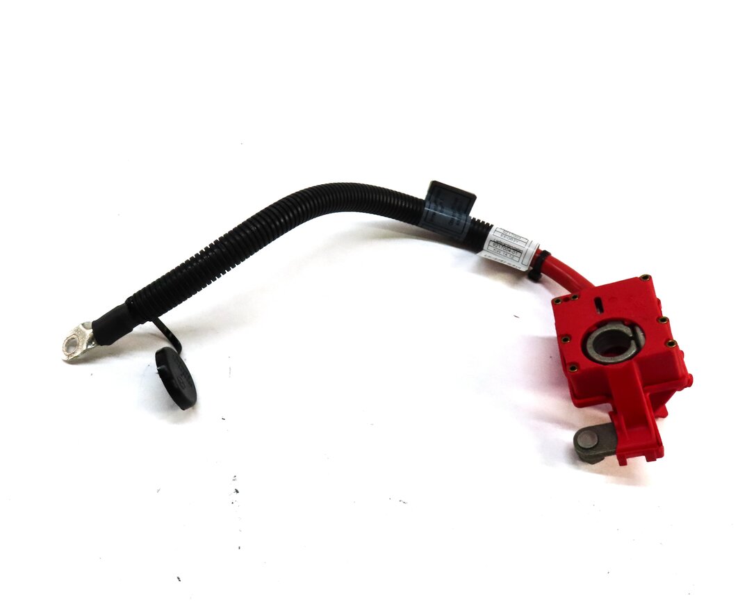Thumbnail 2: 2012 BMW X5 (E70) POSITIVE BATTERY CABLE w/ TERMINAL & SAFETY BLOWOUT FUSE