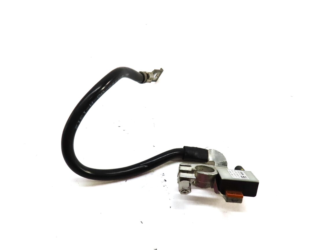 Thumbnail 2: 2012 BMW X5 E70 NEGATIVE BATTERY CABLE w/ INTELLIGENT BATTERY SYSTEM IBS MODULE