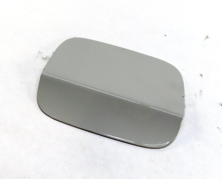 Thumbnail 1: 07-13 BMW X5 (E70) FUEL GAS TANK DOOR LID COVER TRIM (ALPINE WHITE 300)