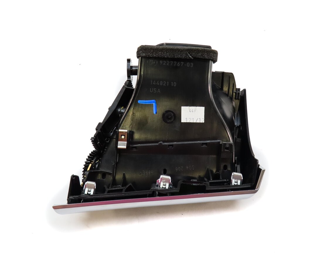 Thumbnail 5: 2012 BMW X5 (E70) FRONT FAR LEFT DRIVER OUTER A/C HEATER AIR VENT 9227767