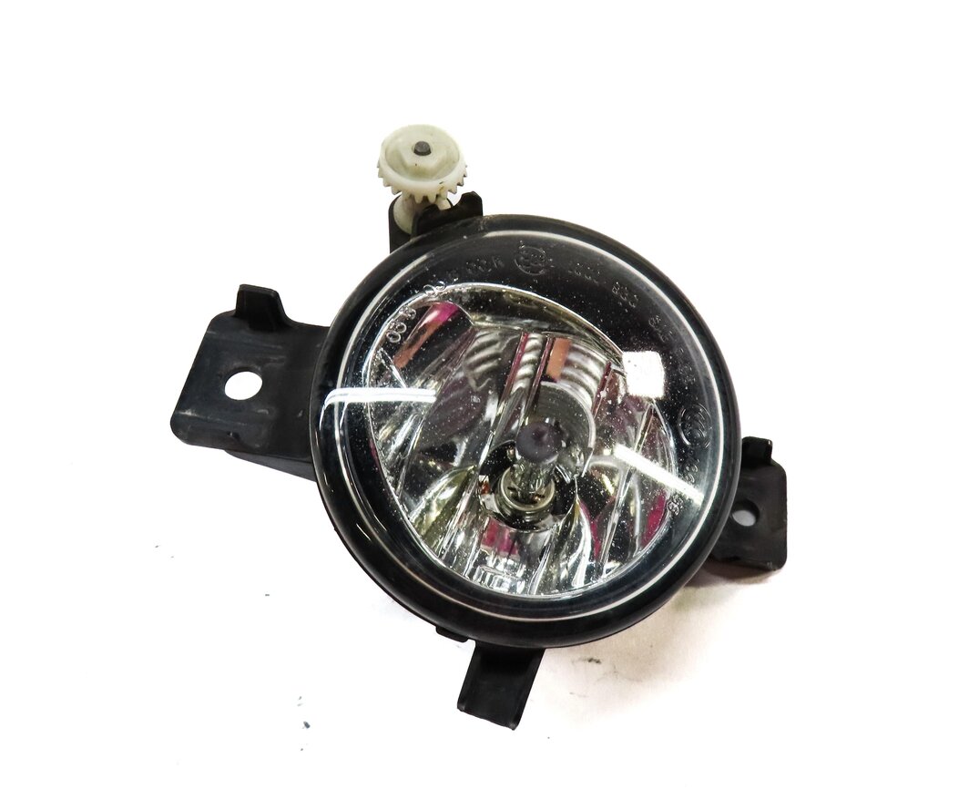 Thumbnail 2: 11-13 BMW X5 (E70) LOWER BUMPER RIGHT FRONT PASSENGER FOGLIGHT FOG LIGHT LAMP