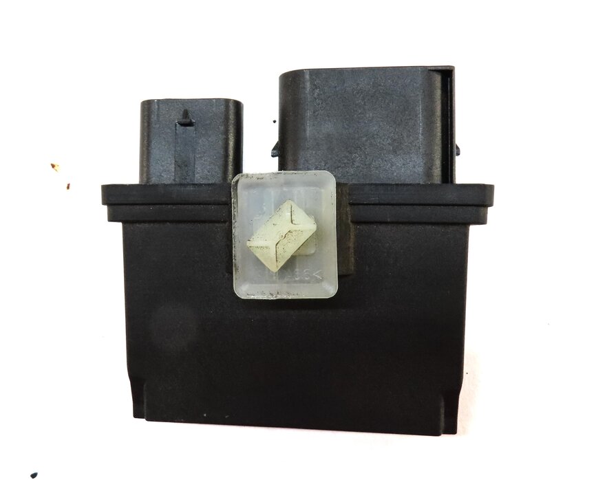 Thumbnail 5: 2012 BMW X5 (E70) 3.0L DIESEL M57Y ENGINE DEF SCR FLUID TANK PROCESSING MODULE