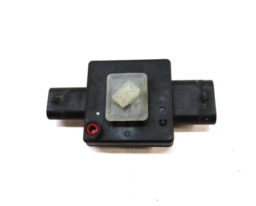 Thumbnail 5: 2012 BMW X5 (E70) 3.0L DIESEL M57Y ENGINE UREA INJECTION CONTROL MODULE SENSOR