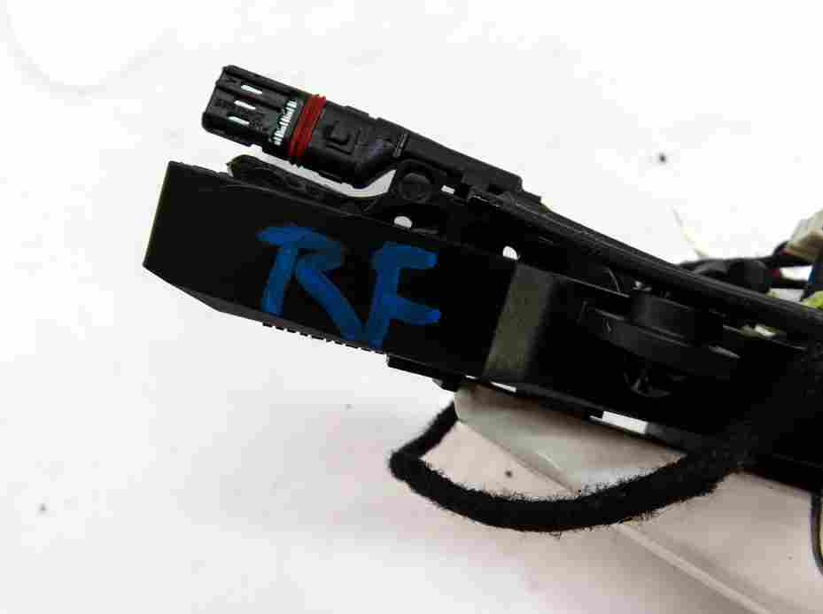 Thumbnail 5: 08-14 BMW X5 X5M X6 X6M (E70 E71) RIGHT FRONT COMFORT ACCESS DOOR HANDLE (WHITE)