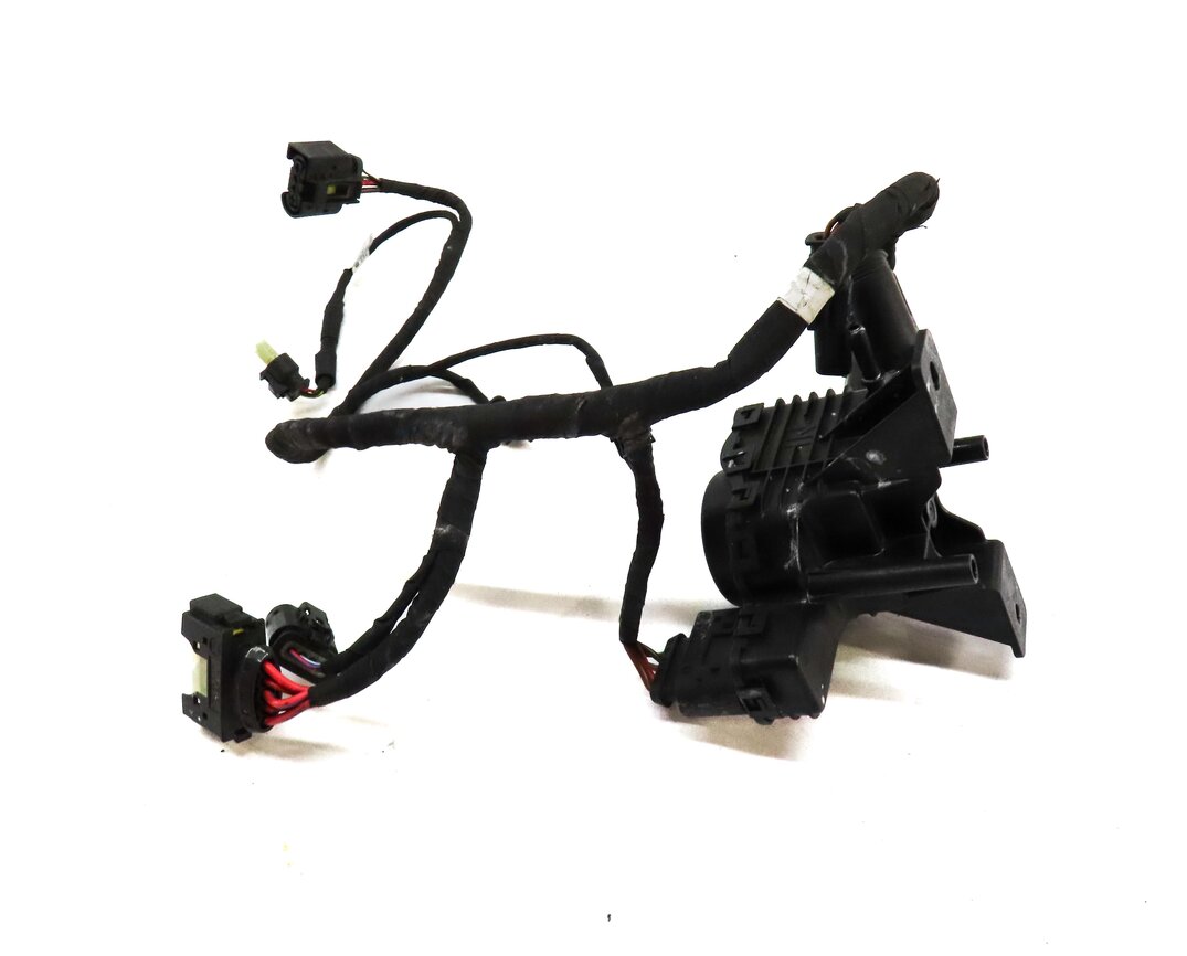 Thumbnail 2: 09-11 BMW X5 335D E70 E90 3.0L M57 DIESEL EMISSION FLUID TRANSFER PUMP & HARNESS