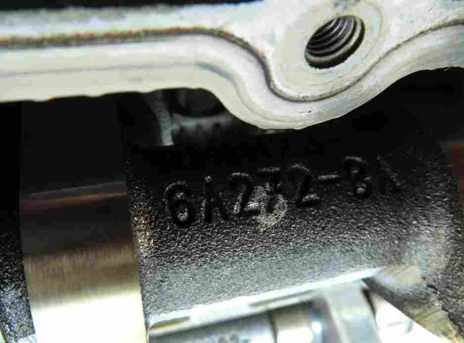 Thumbnail 9: 06 RANGE ROVER SPORT (L320 L322) 4.2L SUPERCHARGED ENGINE RIGHT CYLINDER HEAD