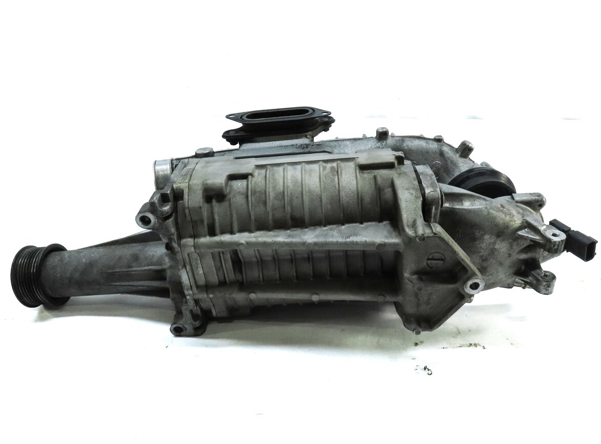 Thumbnail 5: 06-09 RANGE ROVER (L320 L322) 4.2L V8 SUPERCHARGED ENGINE SUPERCHARGER ASSEMBLY