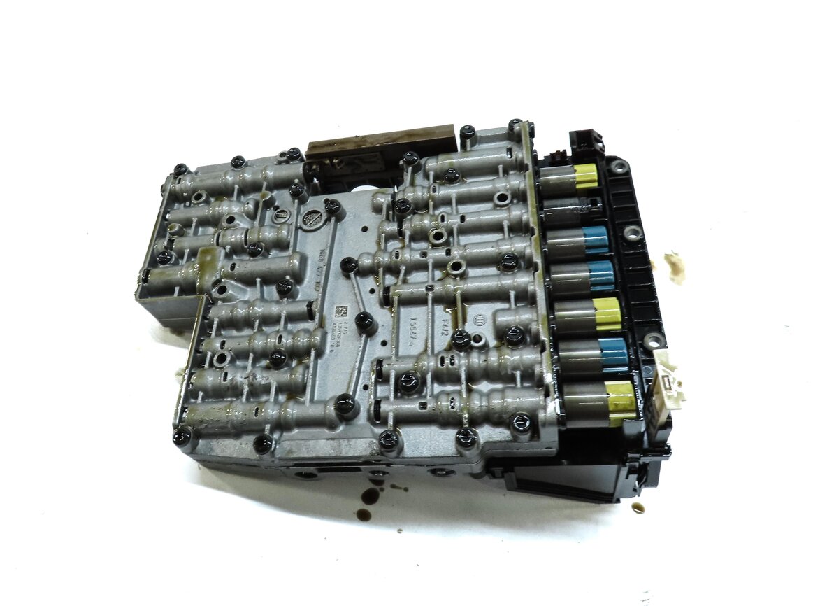 Thumbnail 6: 06-09 RANGE ROVER SPORT (L320 L322) 4.2L 6HP-26 AUTO TRANSMISSION VALVE BODY
