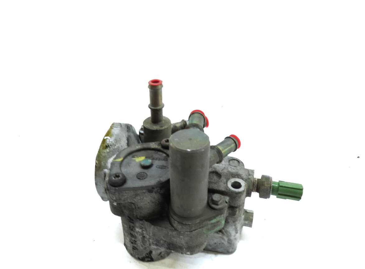 Thumbnail 5: 2006 RANGE ROVER SPORT (L320) 4.2L V8 ENGINE OIL FILTER HOUSING ADAPTER