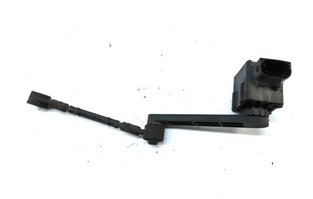 Thumbnail 4: 2006 RANGE ROVER SPORT (L320) REAR RIGHT SUSPENSION HEIGHT LEVEL SENSOR