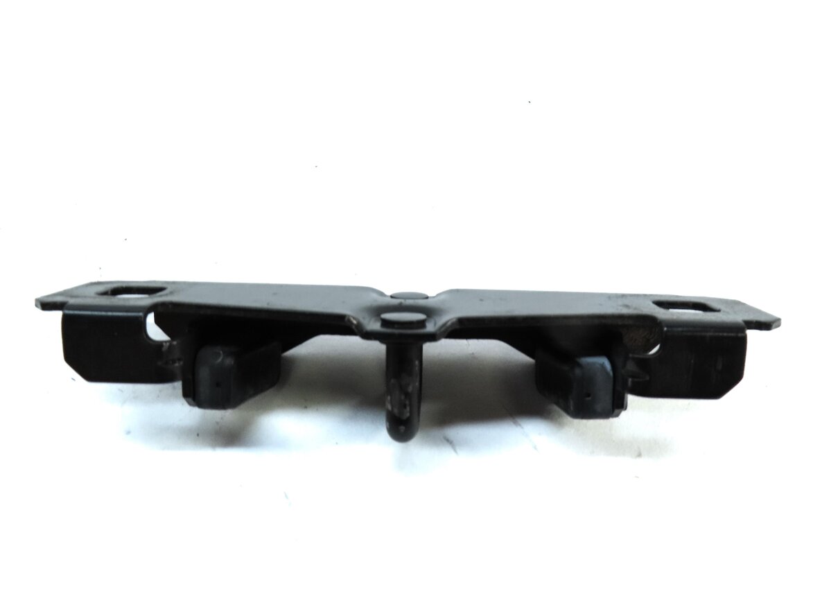 Thumbnail 5: 2006 RANGE ROVER SPORT (L320) REAR TRUNK LOCK LATCH ACTUATOR MOTOR STRIKER PLATE