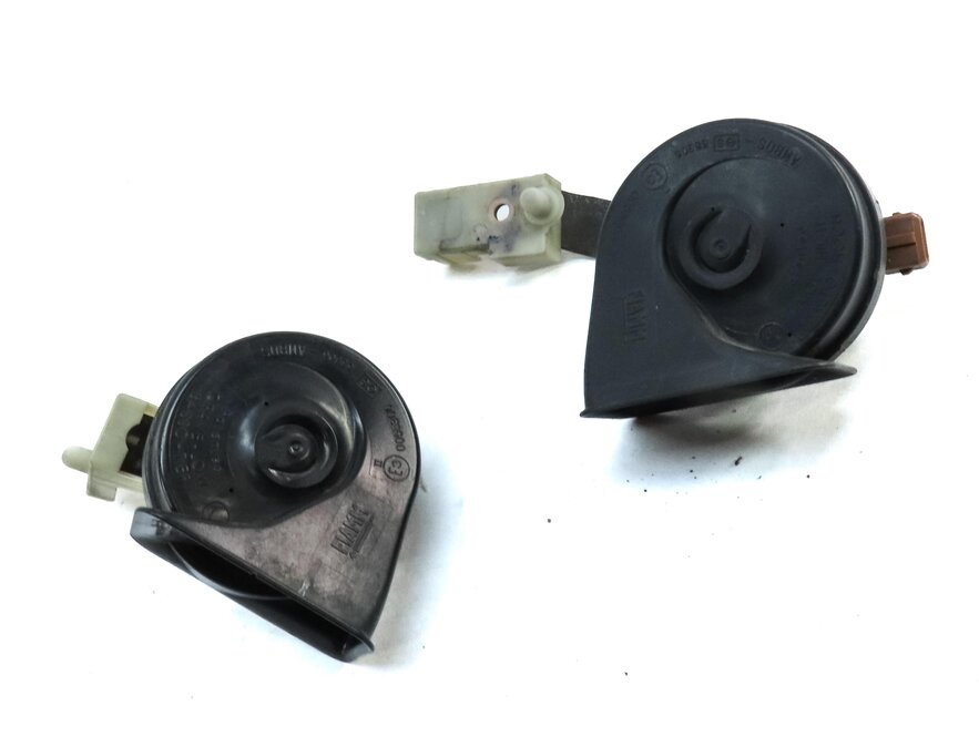 Thumbnail 3: 2006-2009 RANGE ROVER SPORT (L320) HIGH & LOW TONE SAFETY HORN SET-2