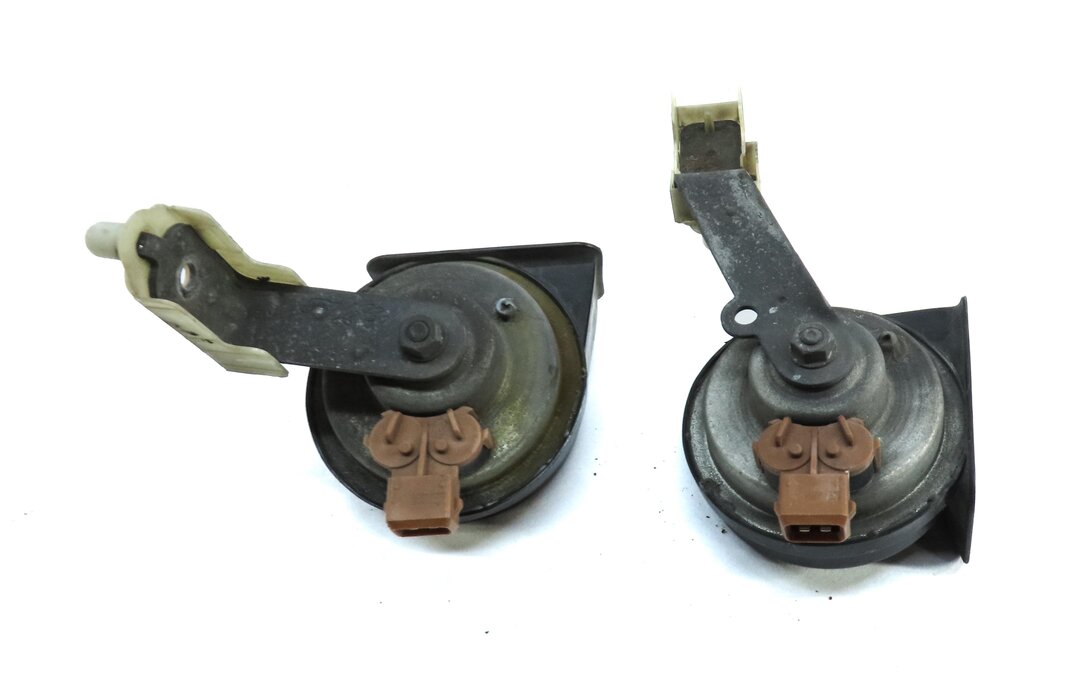 Thumbnail 4: 2006-2009 RANGE ROVER SPORT (L320) HIGH & LOW TONE SAFETY HORN SET-2