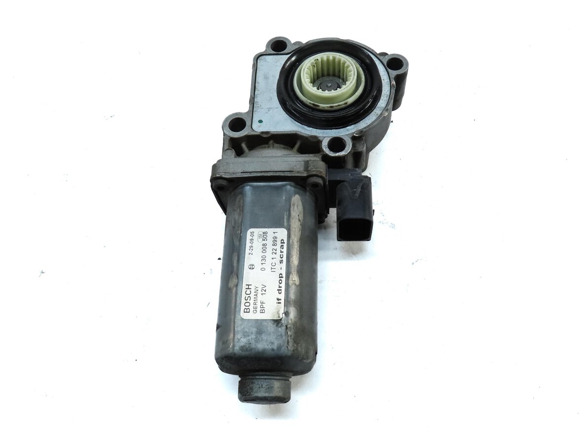 Thumbnail 2: 05-16 LR3 LR4 RANGE ROVER SPORT (L320 L322 L405 L494) TRANSFER CASE SHIFT MOTOR