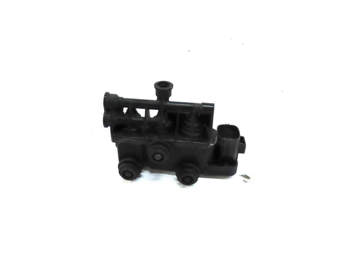 Thumbnail 10: 2006 RANGE ROVER SPORT (L320) FRONT & REAR AIR SUSPENSION VALVE BLOCK SET-3
