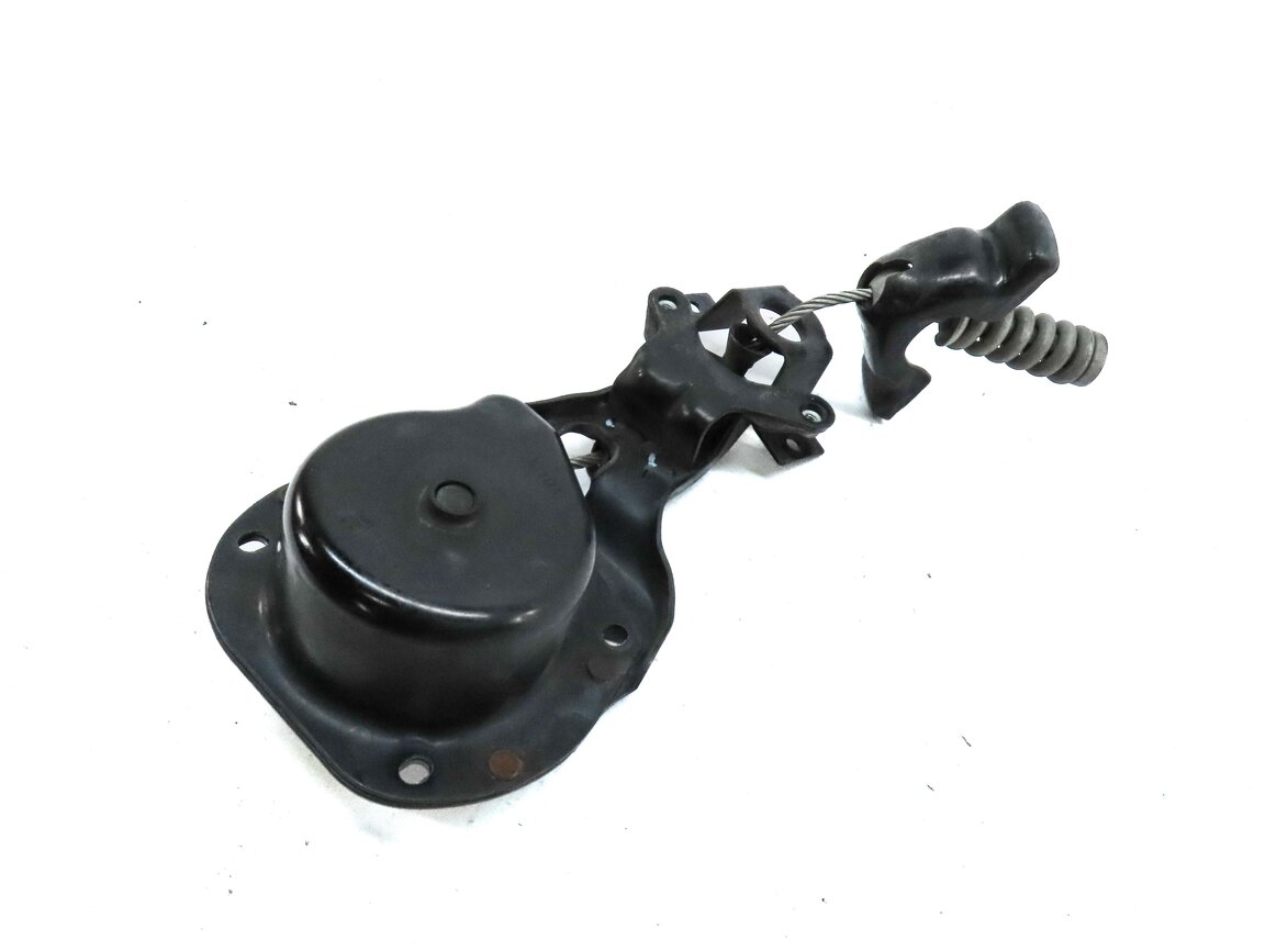 2006 RANGE ROVER SPORT (L320) EMERGENCY SPARE TIRE CARRIER WINCH HOLDER