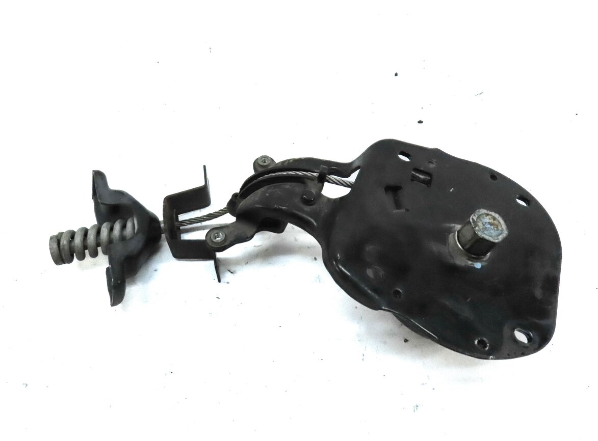 Thumbnail 6: 2006 RANGE ROVER SPORT (L320) EMERGENCY SPARE TIRE CARRIER WINCH HOLDER