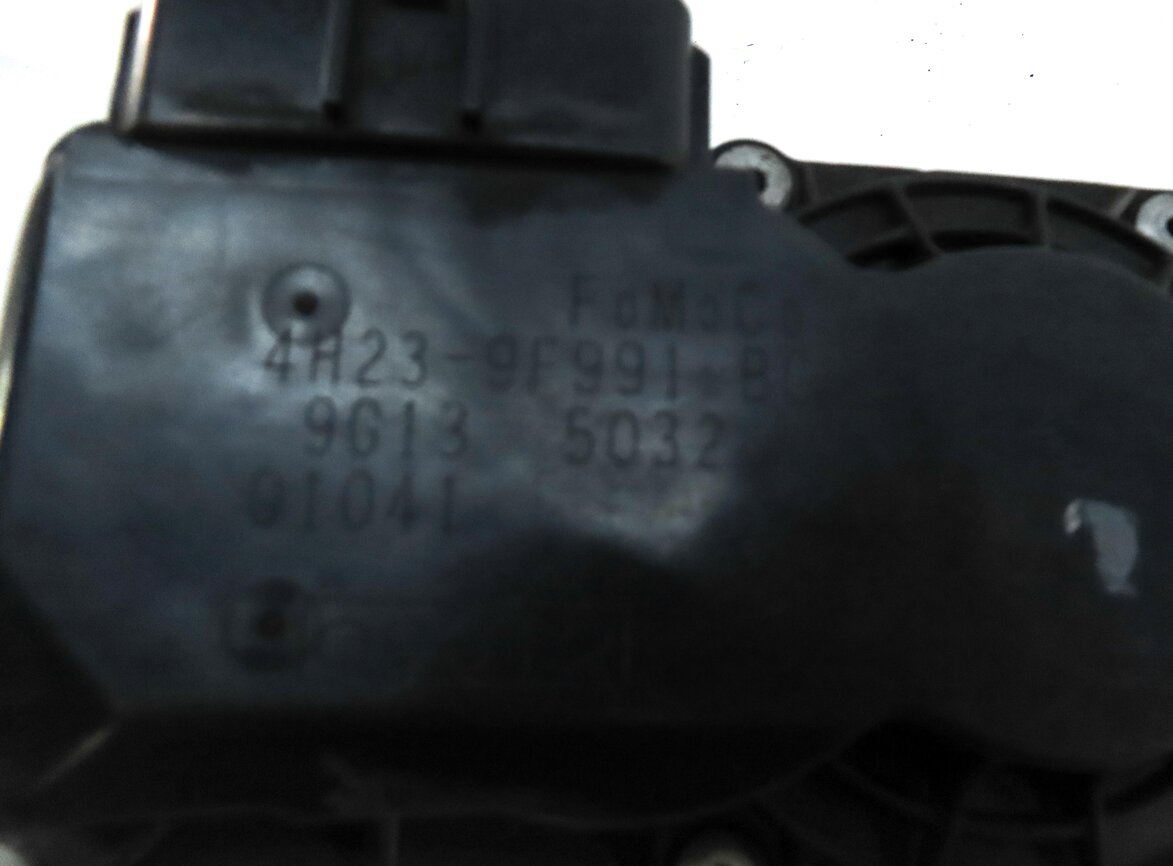 Thumbnail 6: 05-06 LAND ROVER LR3 RANGE ROVER SPORT (L320 L322) 4.2L / 4.4L V8 THROTTLE BODY