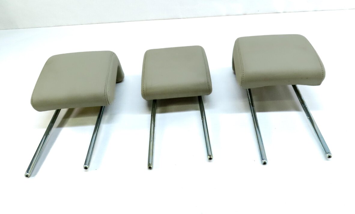 Thumbnail 2: 2006 RANGE ROVER SPORT (L320) REAR LEFT CENTER RIGHT HEADREST SET-3 (IVORY)